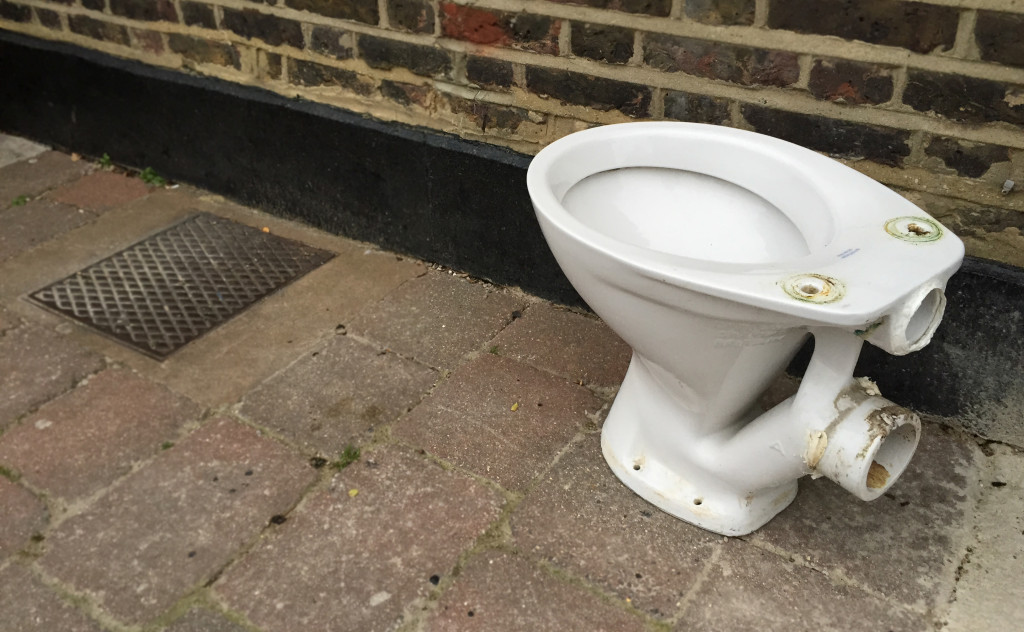 Beckworth_Public Toilet